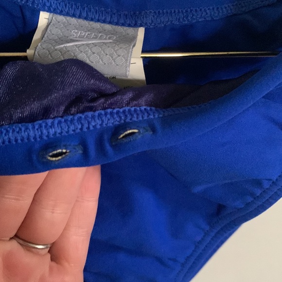 Speedo bottoms - Picture 3 of 8